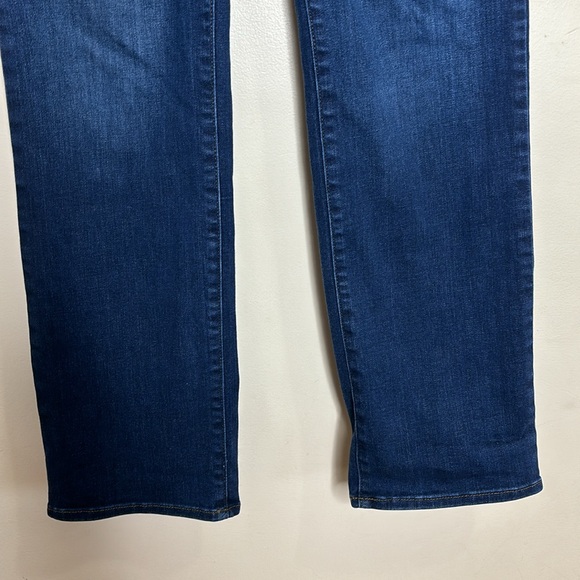 NYDJ | Not Your Mothers | Marilyn Straight Jeans | LiftXTuck Technology Size 6P - Picture 5 of 11